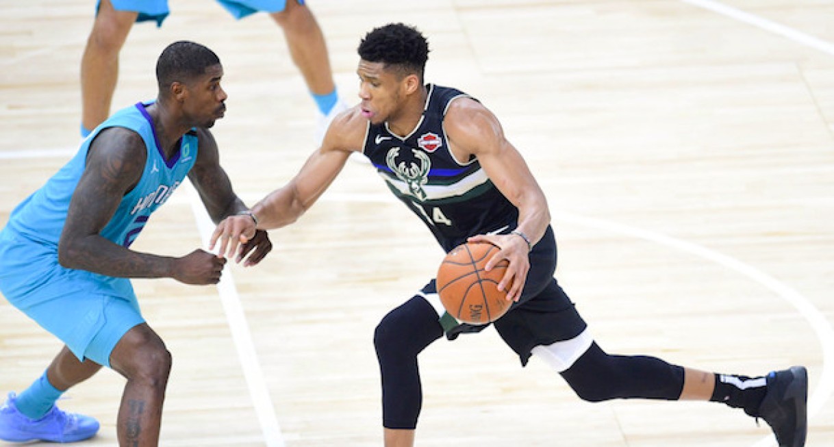 Giannis Antetokounmpo - NBA DFS Picks, Daily Fantasy Basketball Lineups