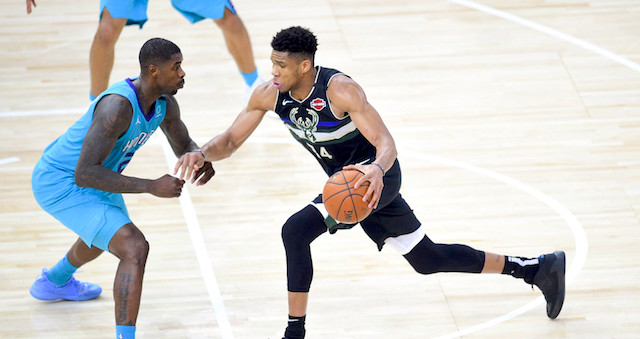 Giannis Antetokounmpo - NBA DFS Picks, Daily Fantasy Basketball Lineups