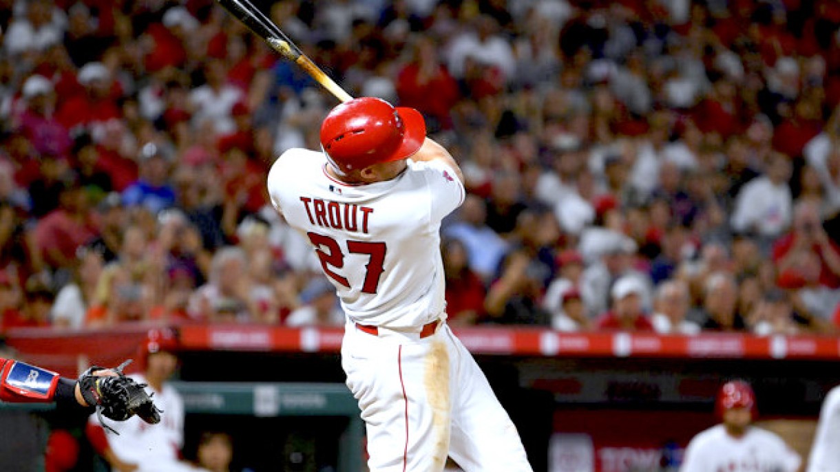 Mike Trout - Fantasy Baseball Rankings, MLB Injury News, DFS and Betting Picks