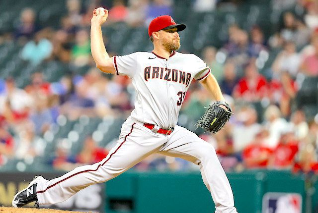 Ian Kennedy - Fantasy Baseball Rankings, Closers and Saves, Waiver Wire Pickups