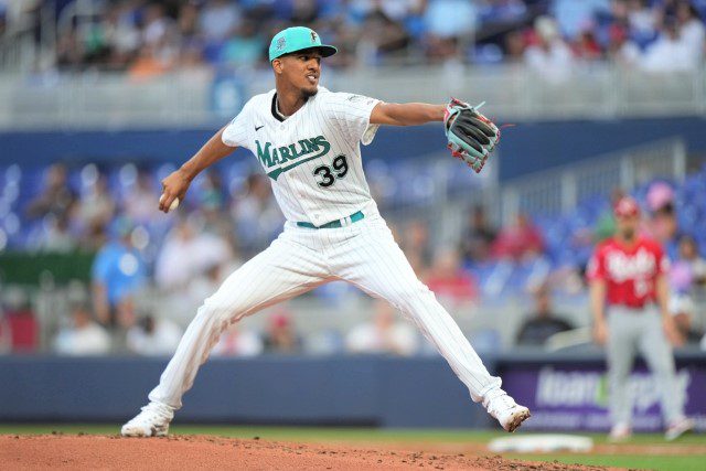 Eury Perez - Fantasy Baseball Rankings, Draft Sleepers, MLB Injury News