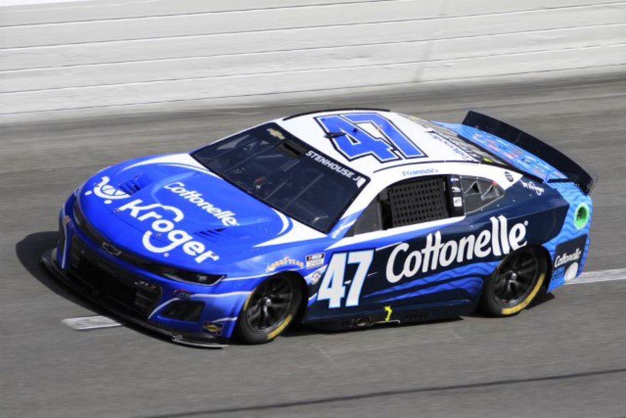 Ricky Stenhouse Jr - NASCAR DFS Picks, Betting Picks, Daily Fantasy NASCAR Driver