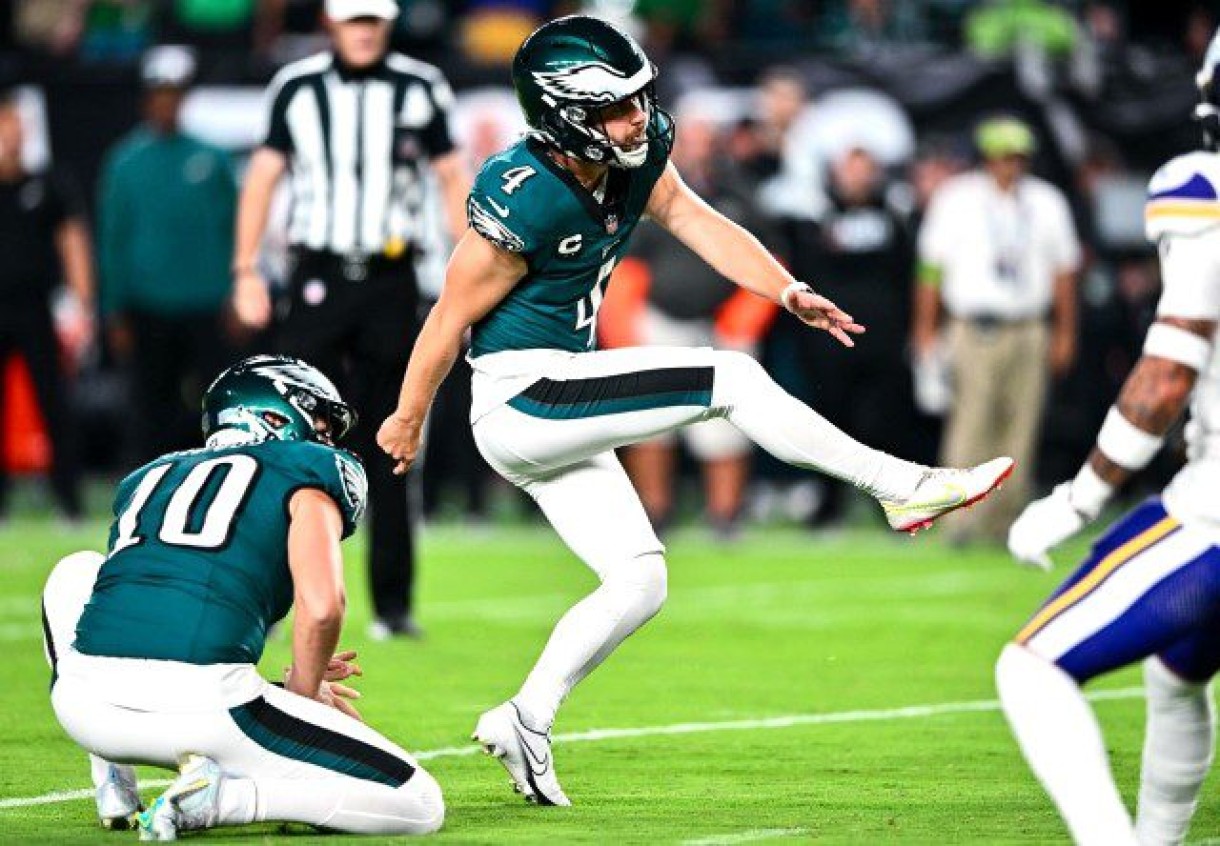 Jake Elliott - Fantasy Football Rankings, Draft Sleepers, Waiver Wire Pickups, Kickers, Streamers