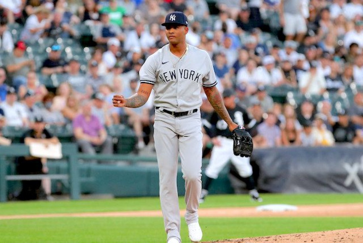 Luis Gil - Fantasy Baseball Rankings, Draft Sleepers, Waiver Wire Pickups - icon rotoballer