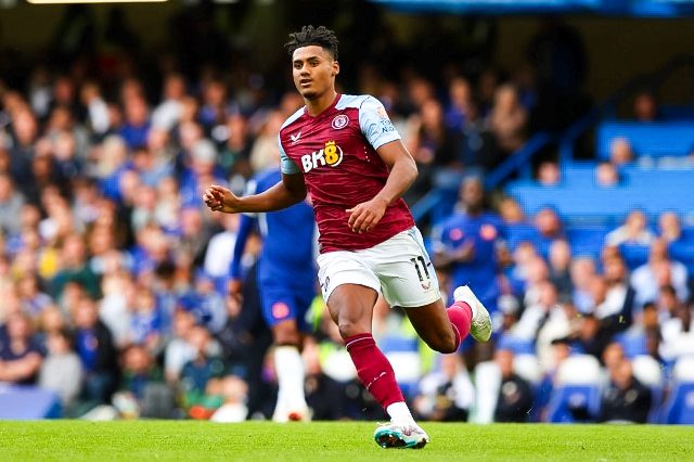 Ollie Watkins - EPL-DFS-Euro-lineup-picks-english-premier-league-daily-fantasy-soccer-fanduel-draftkings-icon