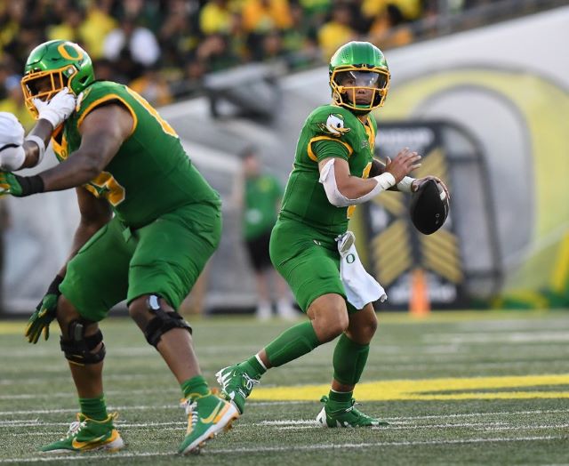 Dillon Gabriel - College Football Rankings, NCAA CFB DFS Lineup Picks