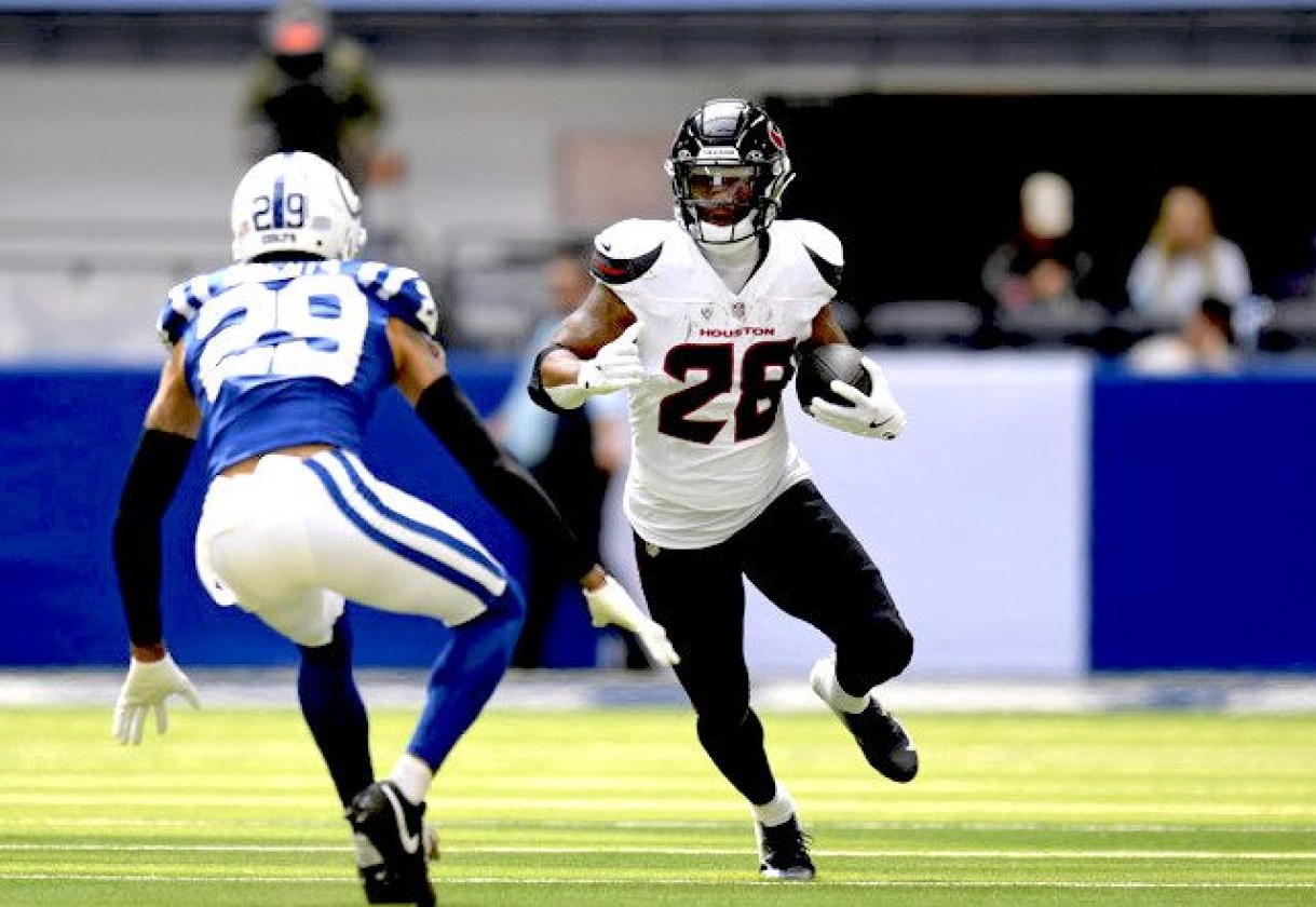 Joe Mixon - Fantasy Football Rankings, Draft Sleepers, NFL Injury News