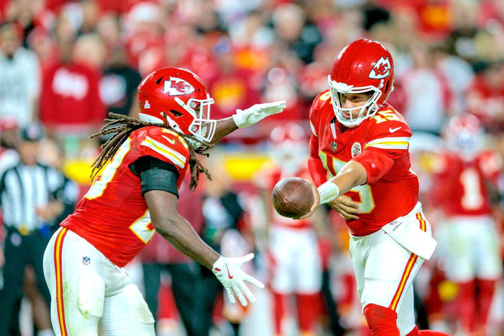 Kareem Hunt - Fantasy Football Rankings, Waiver Wire Pickups, NFL Injury News