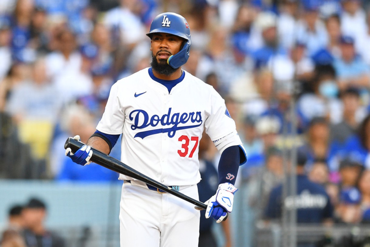 Teoscar Hernandez - Fantasy Baseball Rankings, MLB Draft Sleepers, Waiver Wire Pickups